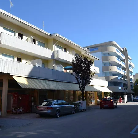 Cozy Near The Bibione